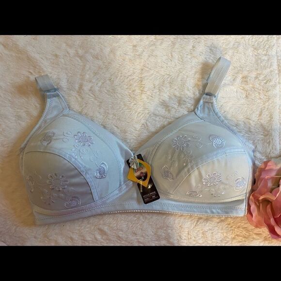 🌷Lacy assorted embroidery floral print Bras 38C - Picture 6 of 11